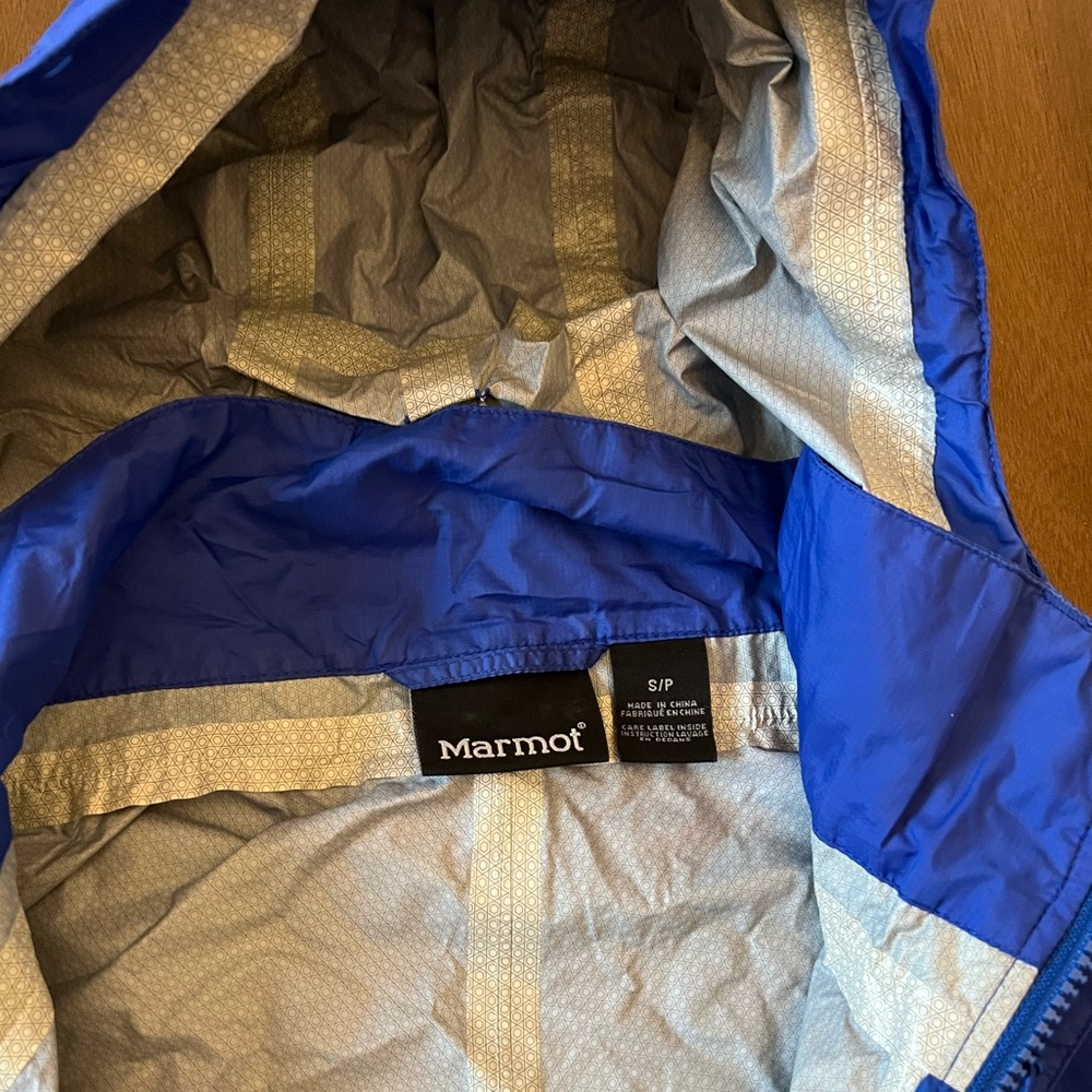Marmot Blue Raincoat / Windbreaker | Size Small - Picture 3 of 5